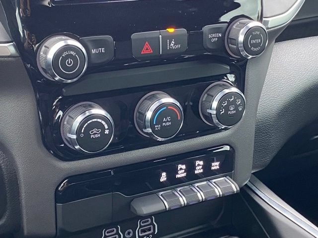 Used 2025 RAM 1500 Tradesman AWD/4WD image 16