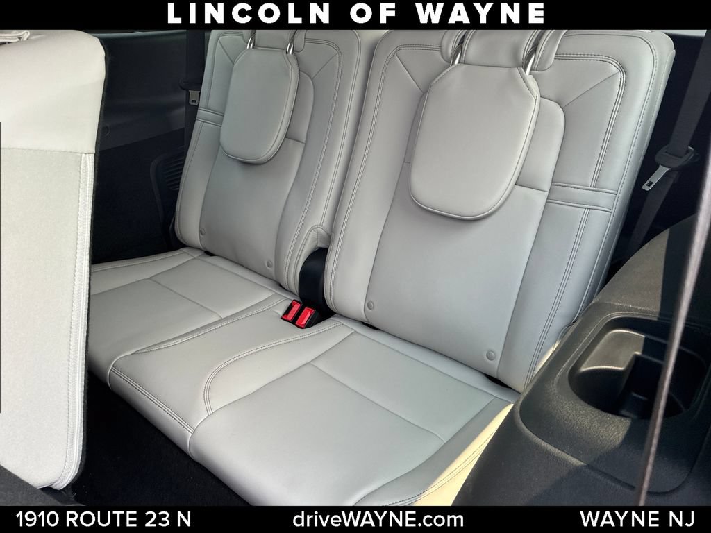 Certified 2025 Lincoln Aviator Reserve w/ Illumination Package AWD/4WD image 24