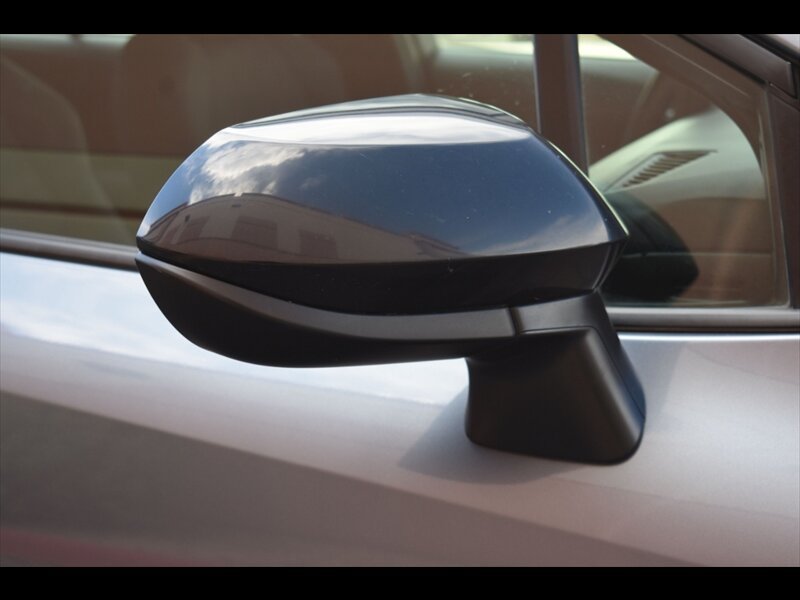 Used 2022 Toyota Corolla LE FWD image 50