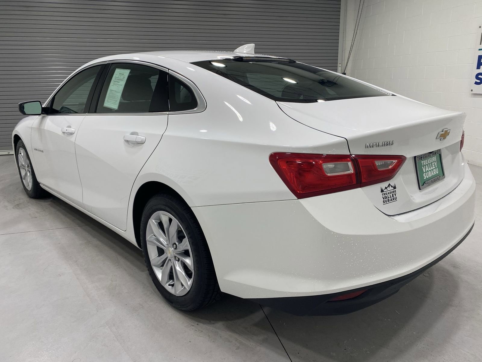 Used 2023 Chevrolet Malibu LT FWD image 6