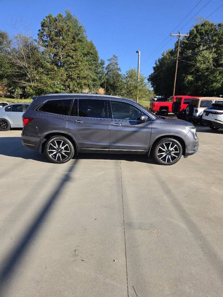 Used 2019 Honda Pilot Touring image 6