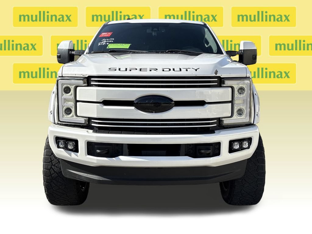 Used 2017 Ford F250 Lariat w/ Lariat Ultimate Package AWD/4WD image 16