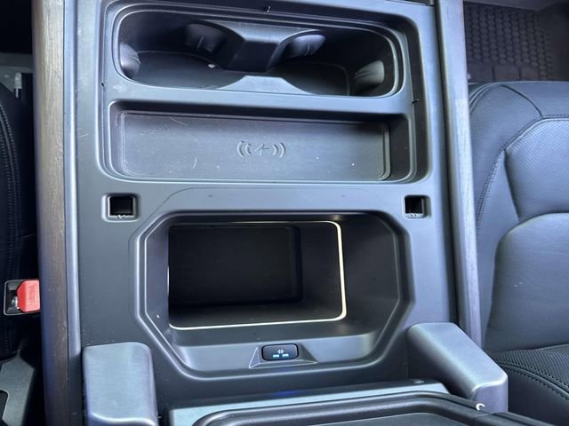 Used 2023 Land Rover Defender 110 X-Dynamic SE image 22