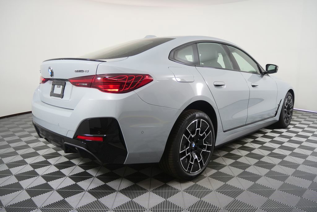 New 2026 BMW i4 eDrive40 w/ M Sport Package image 3