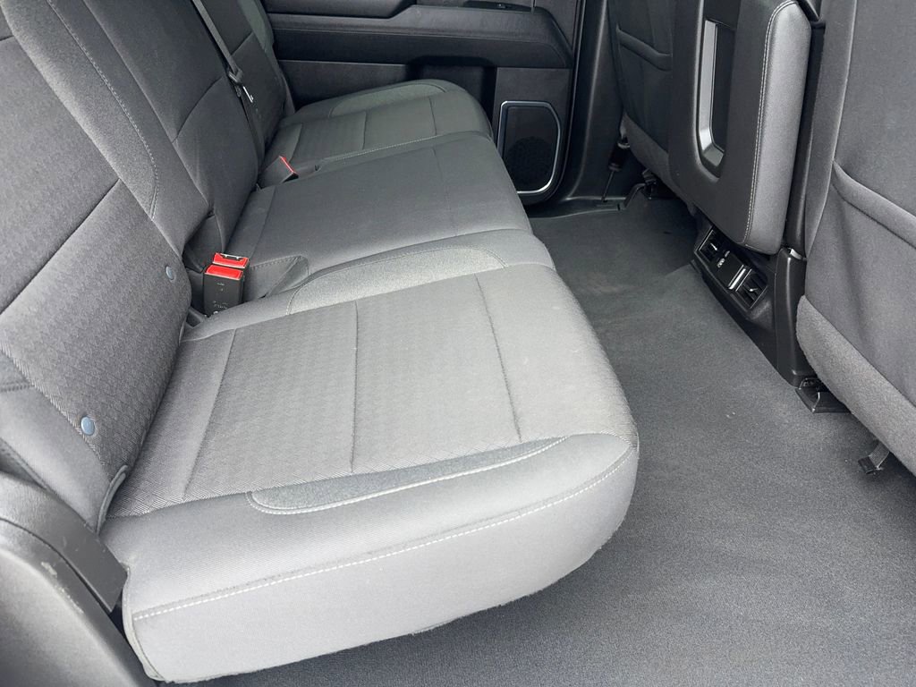 Used 2025 Chevrolet Silverado 1500 LT RWD image 42