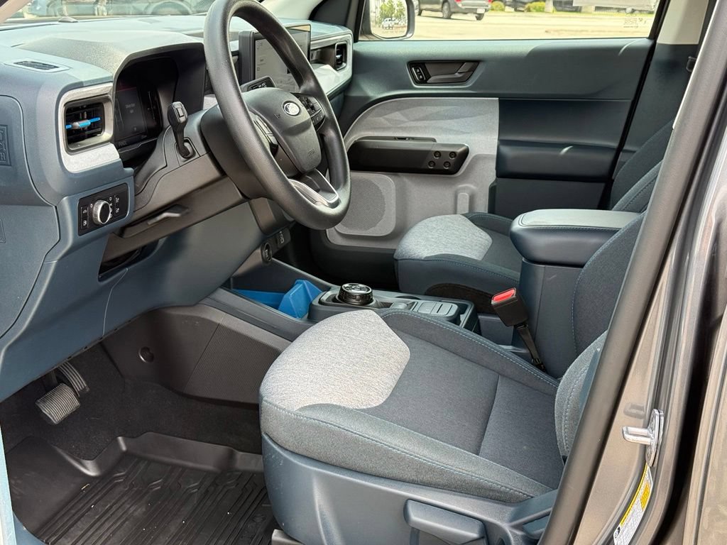 Used 2025 Ford Maverick XLT w/ Equipment Group 301A AWD/4WD image 6
