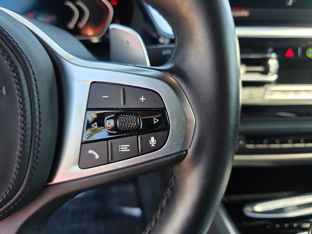 Used 2023 BMW Z4 M40i w/ Premium Package image 14