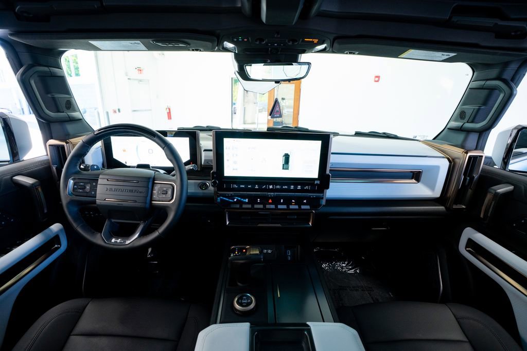 Used 2024 GMC Hummer EV 3X w/ Omega Edition image 51