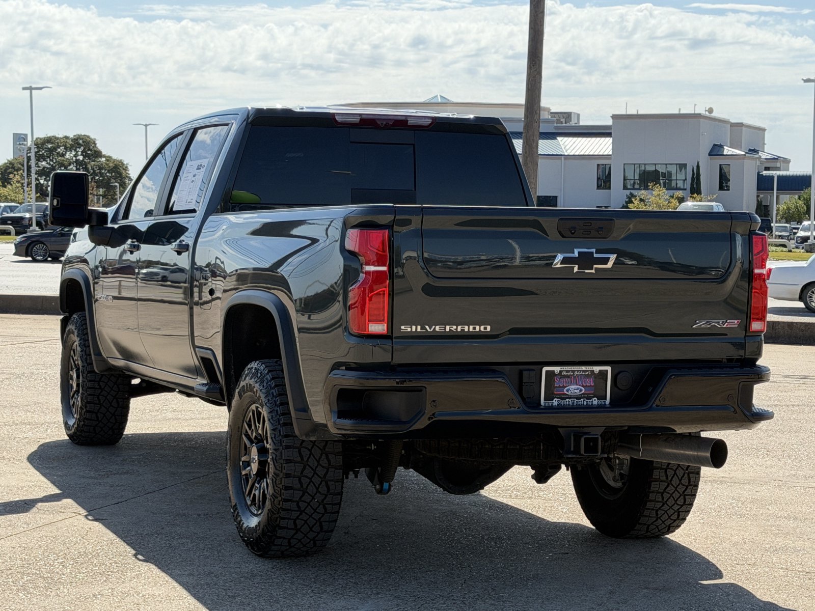 Used 2026 Chevrolet Silverado 2500 ZR2 AWD/4WD image 6