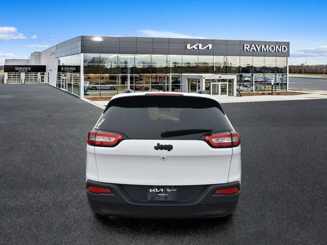 Used 2018 Jeep Cherokee Limited w/ High Altitude Package FWD image 4