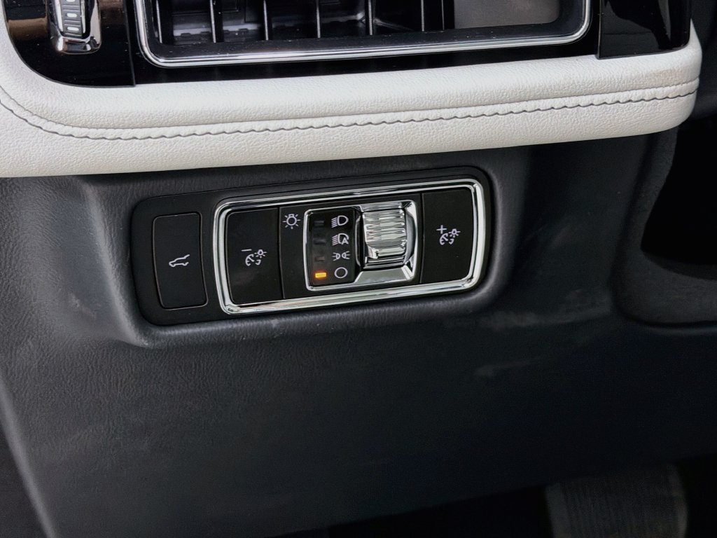 New 2027 Lincoln Aviator 2WD image 10