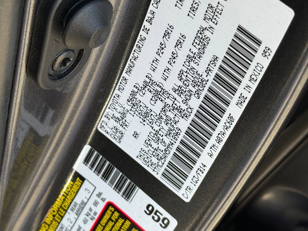 Used 2021 Toyota Tacoma SR image 33