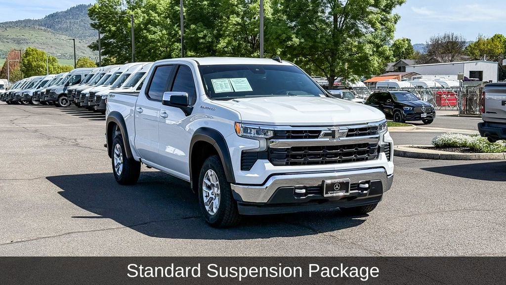 Used 2026 Chevrolet Silverado 1500 LT AWD/4WD image 5