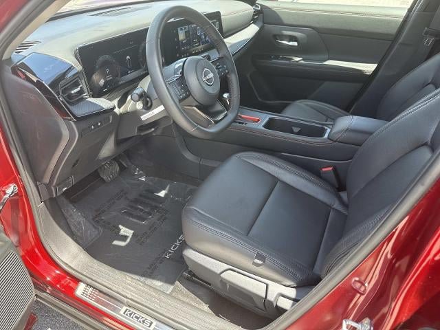 Used 2026 Nissan Kicks SR w/ SR Premium Package AWD/4WD image 13
