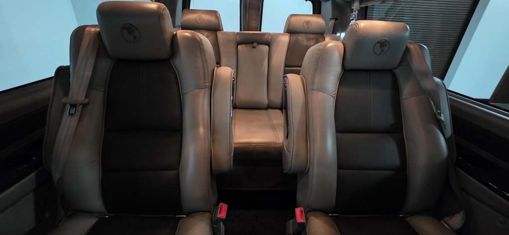 Used 2019 GMC Savana 2500 Extended w/ Enhanced Convenience Package image 20