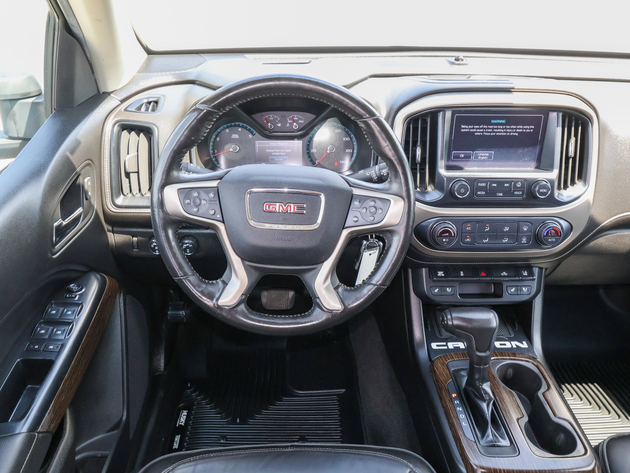 Used 2018 GMC Canyon Denali AWD/4WD image 16