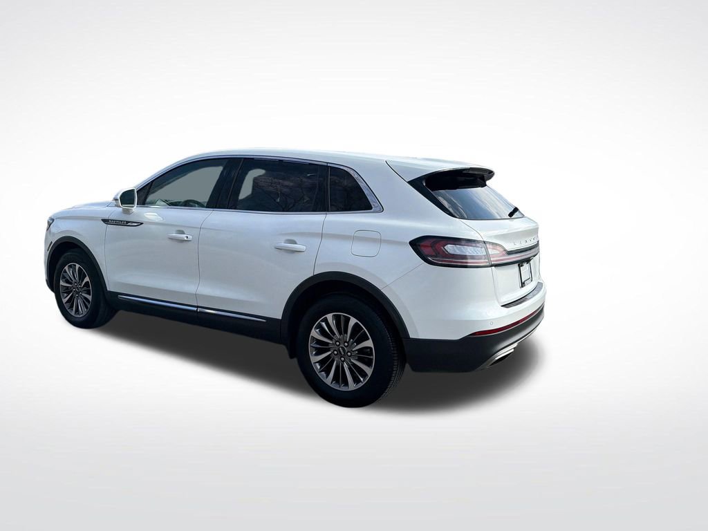 Used 2020 Lincoln Nautilus FWD w/ Equipment Group 101A image 3