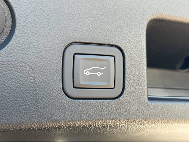 Certified 2026 Chevrolet Equinox ACTIV w/ Convenience Package III AWD/4WD image 32