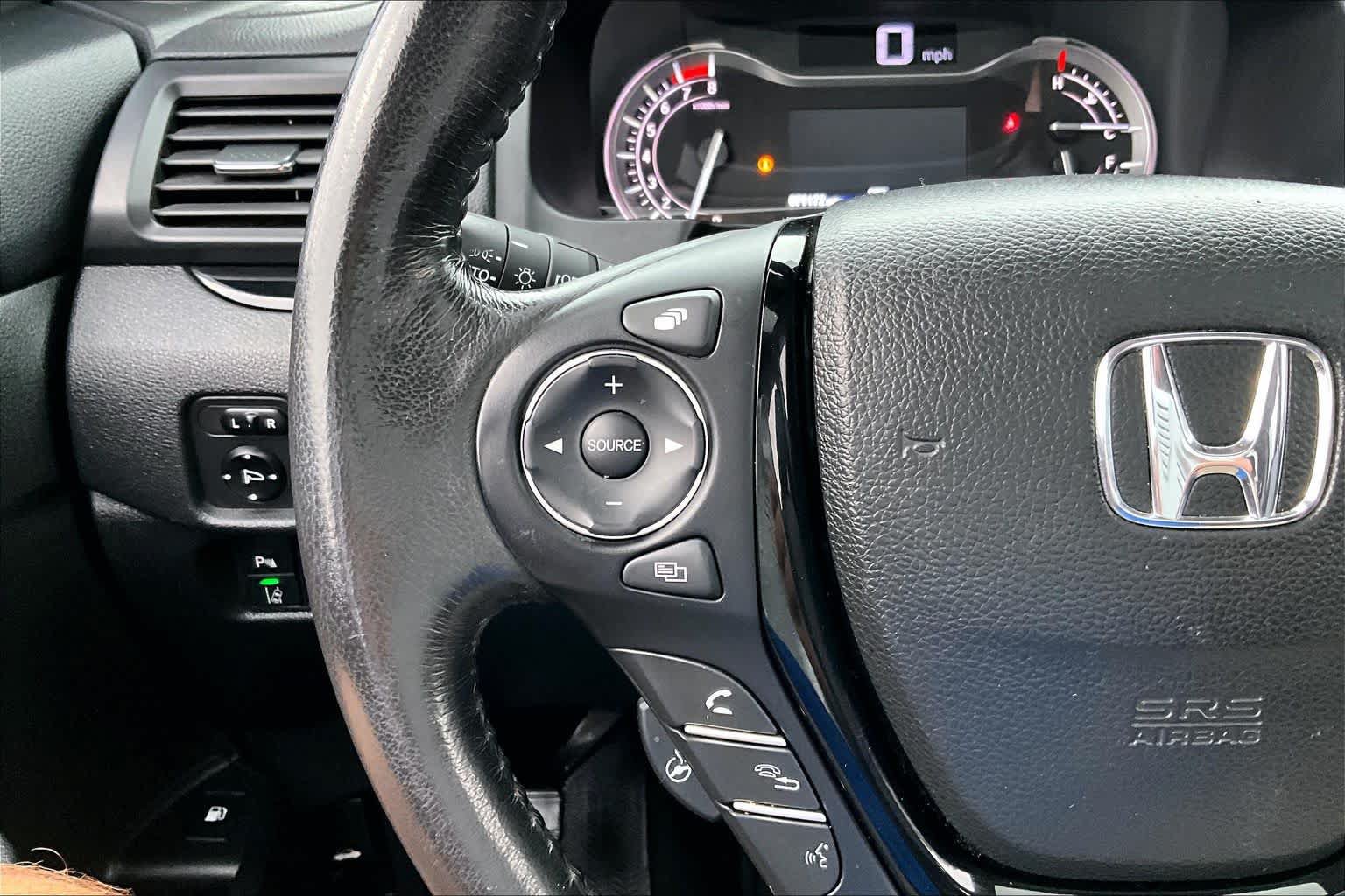 Used 2018 Honda Ridgeline RTL-E image 24