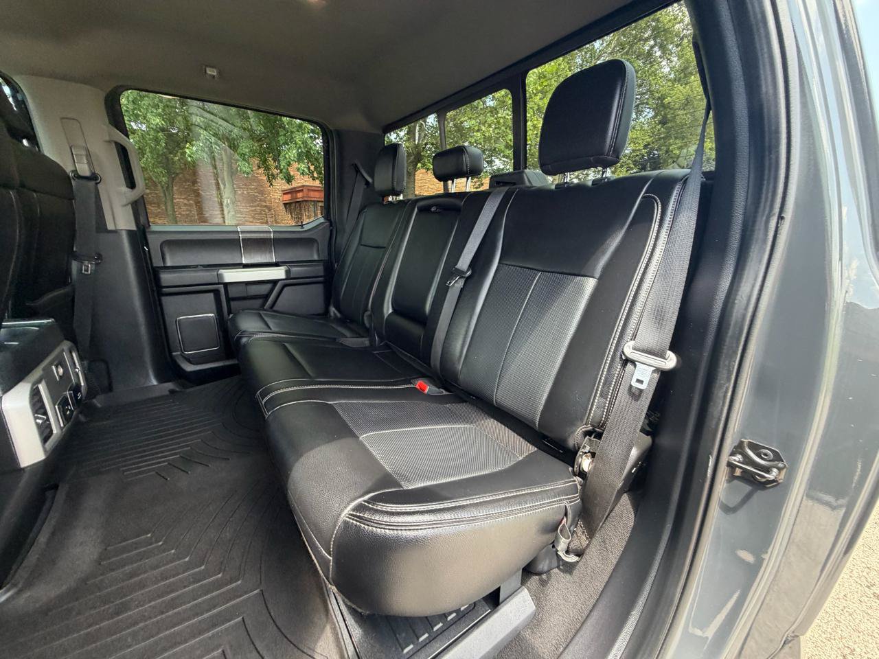 Used 2021 Ford F350 Lariat AWD/4WD image 37