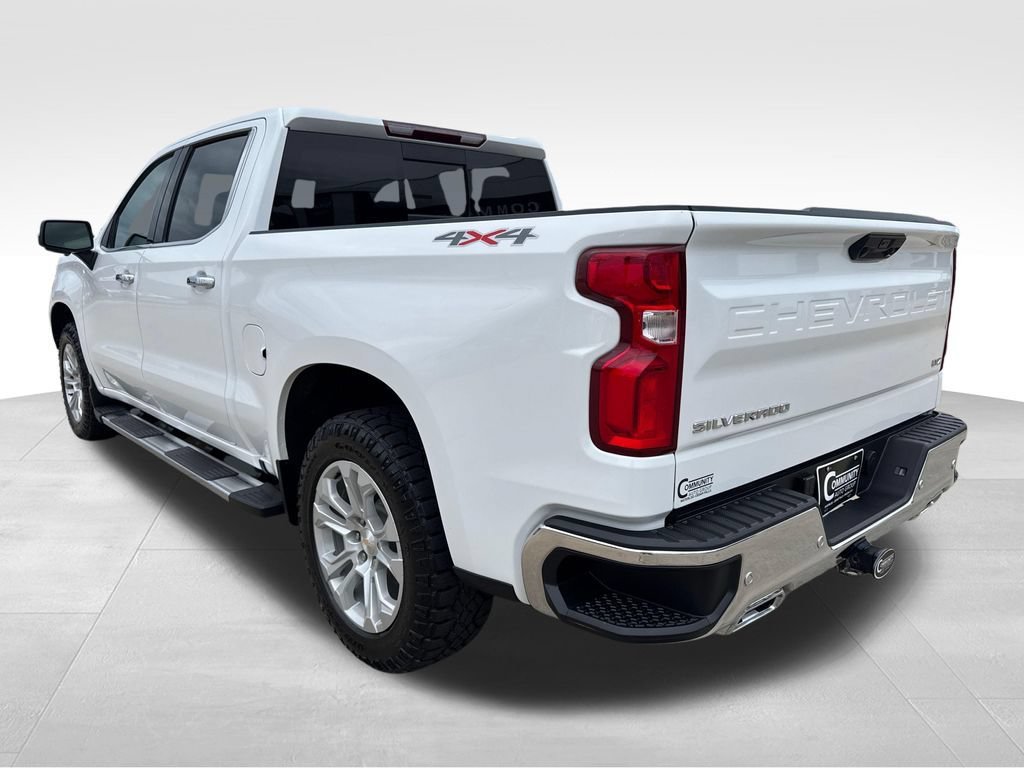 Certified 2023 Chevrolet Silverado 1500 LTZ w/ LTZ Premium Package AWD/4WD image 4
