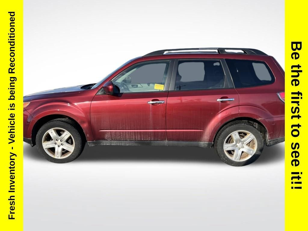 Used 2010 Subaru Forester 2.5X Limited image 2