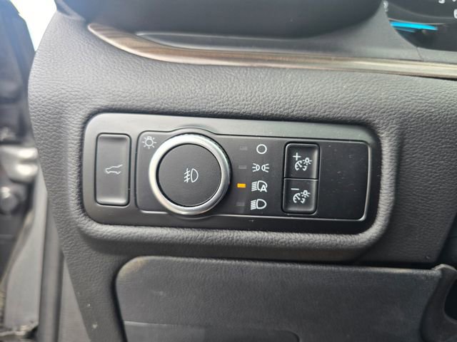 Used 2024 Ford Explorer Limited AWD/4WD image 25