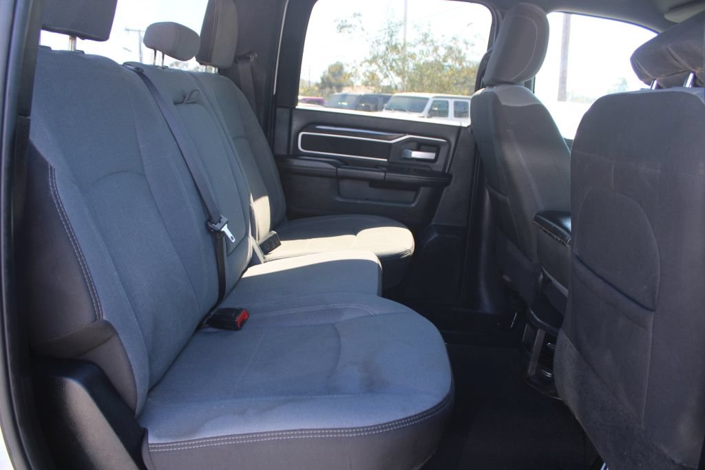 Used 2024 RAM 2500 Big Horn AWD/4WD image 10