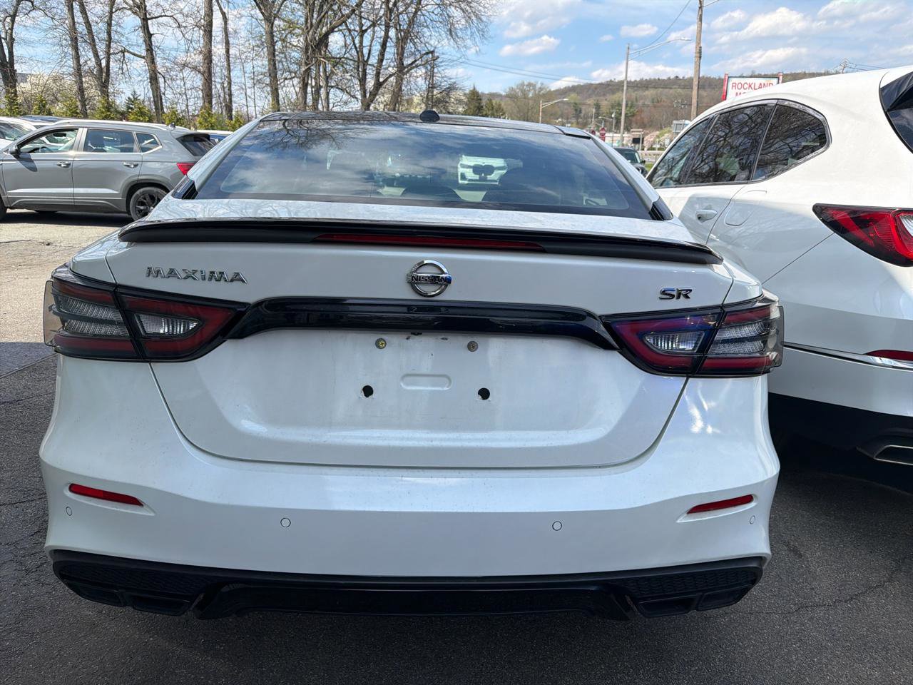 Used 2021 Nissan Maxima SR w/ Sport Mat Group FWD image 7