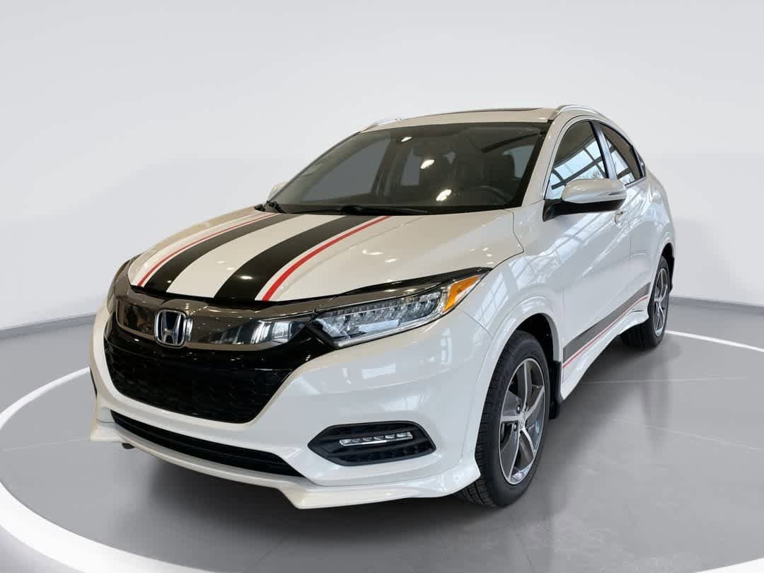 Used 2019 Honda HR-V Touring image 1