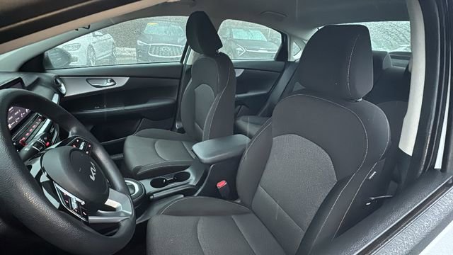 Used 2024 Kia Forte LXS image 30