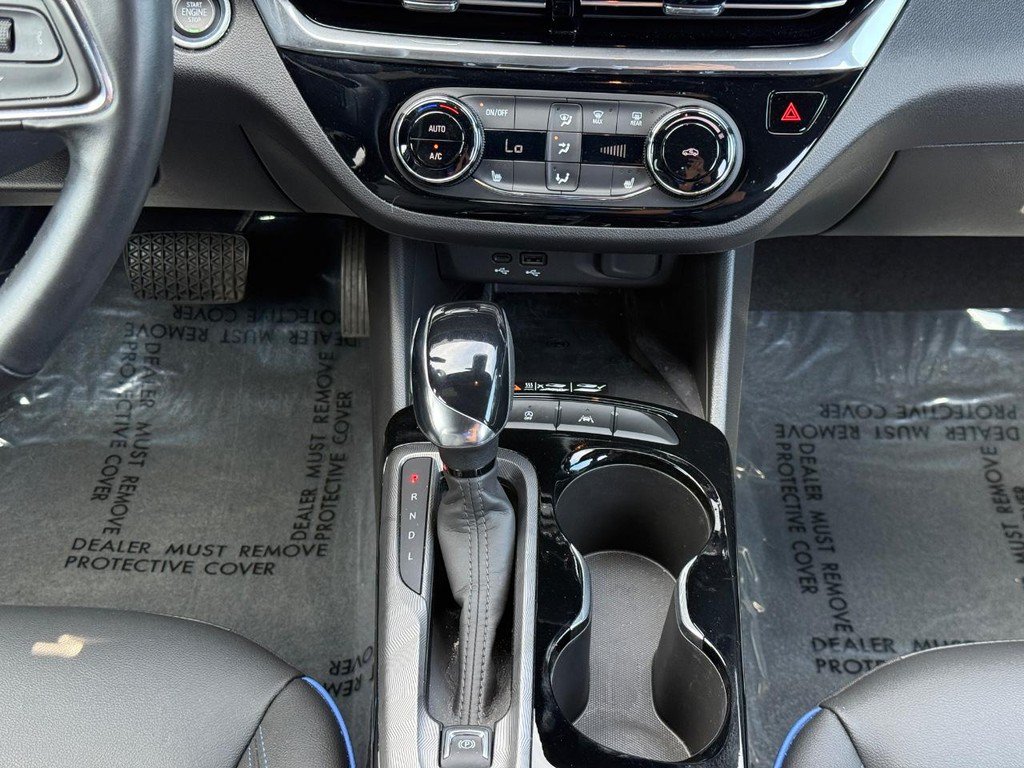 Used 2025 Buick Envista Sport Touring w/ Convenience I Package FWD image 14