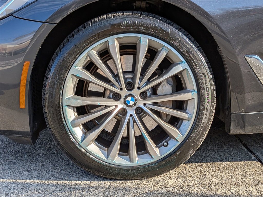 Used 2023 BMW 530i xDrive w/ Premium Package image 33