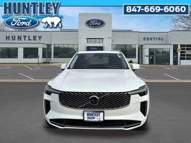 Used 2025 Volvo XC90 B6 Plus AWD/4WD image 3