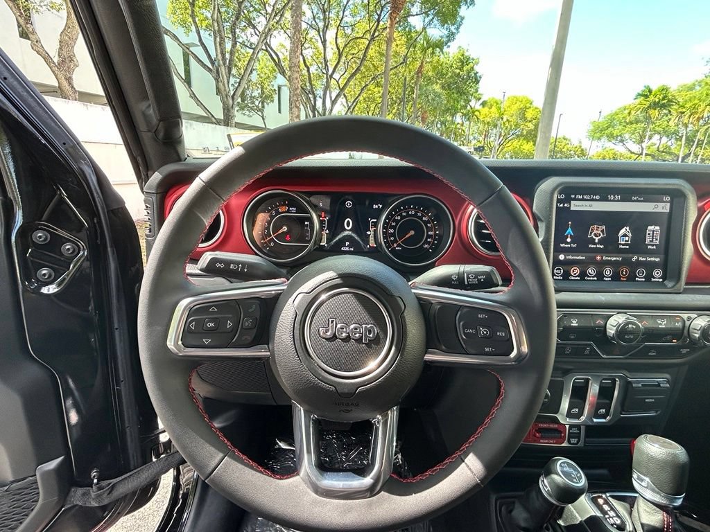 Used 2023 Jeep Wrangler Rubicon AWD/4WD image 18
