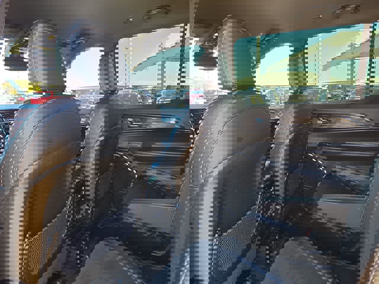 Used 2022 Jeep Grand Cherokee L Laredo image 20