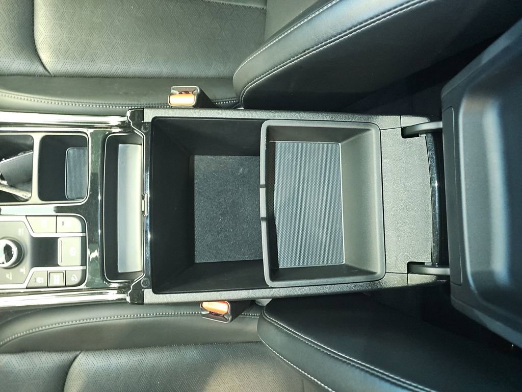 Used 2023 Kia Sorento SX image 32