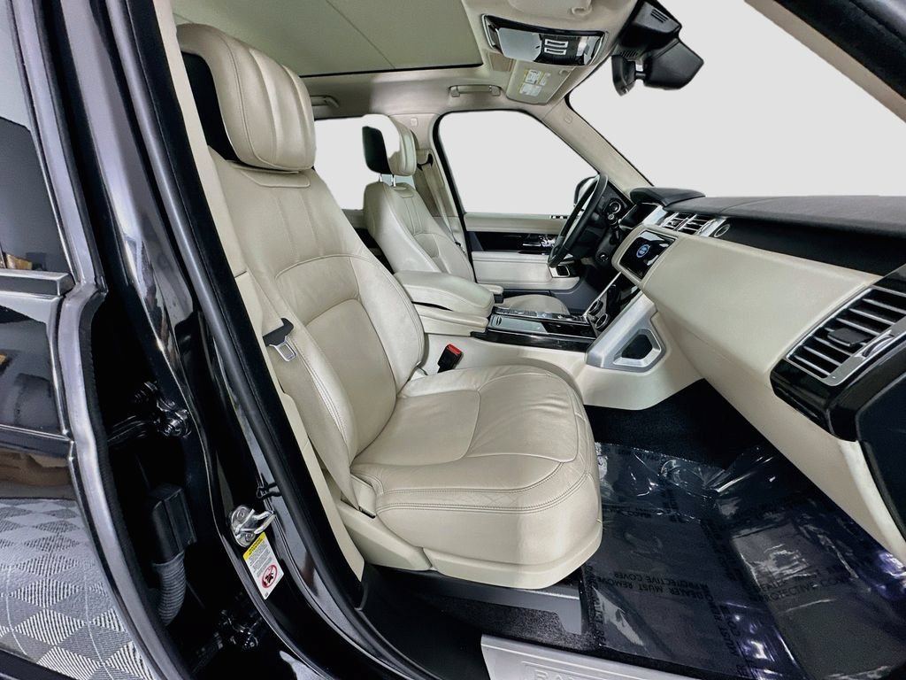 Used 2020 Land Rover Range Rover AWD/4WD image 30