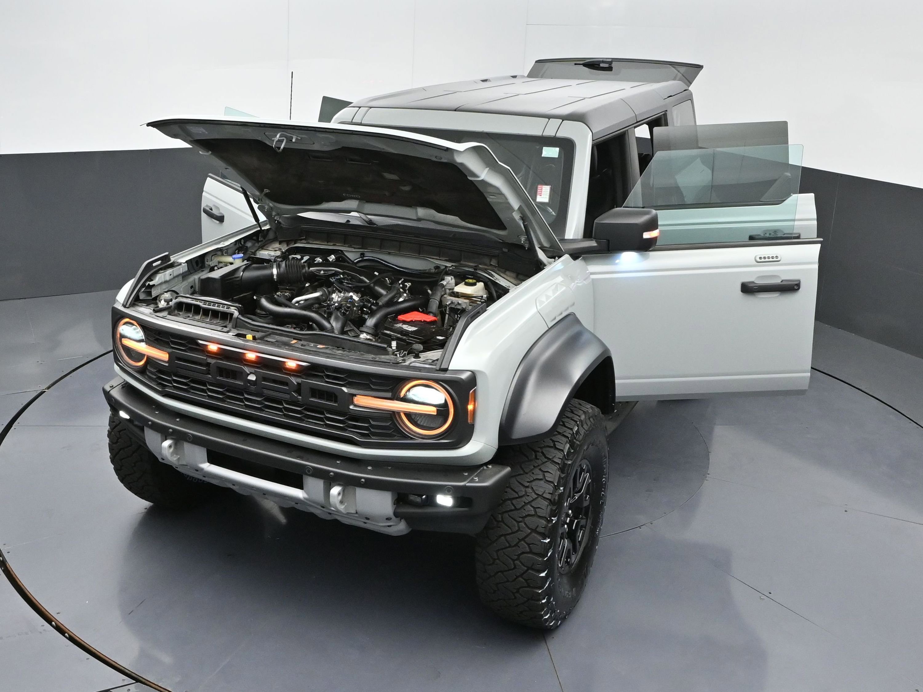 Used 2022 Ford Bronco Raptor image 47