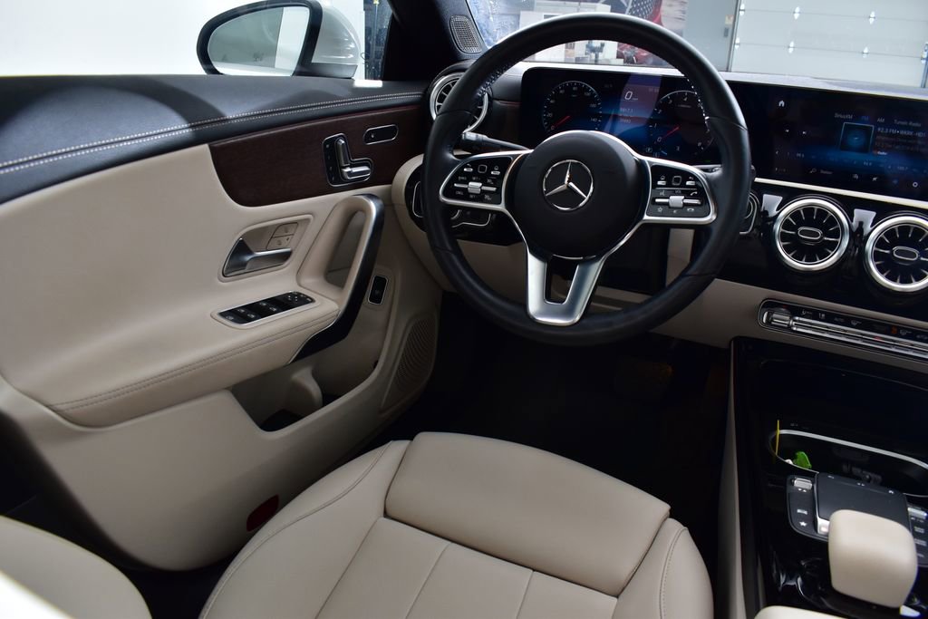 Used 2023 Mercedes-Benz CLA 250 4MATIC image 24