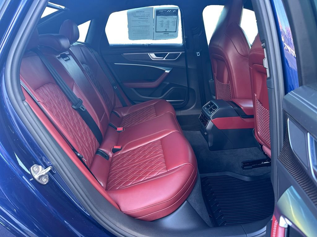 Used 2021 Audi S6 Prestige w/ Prestige Package image 18