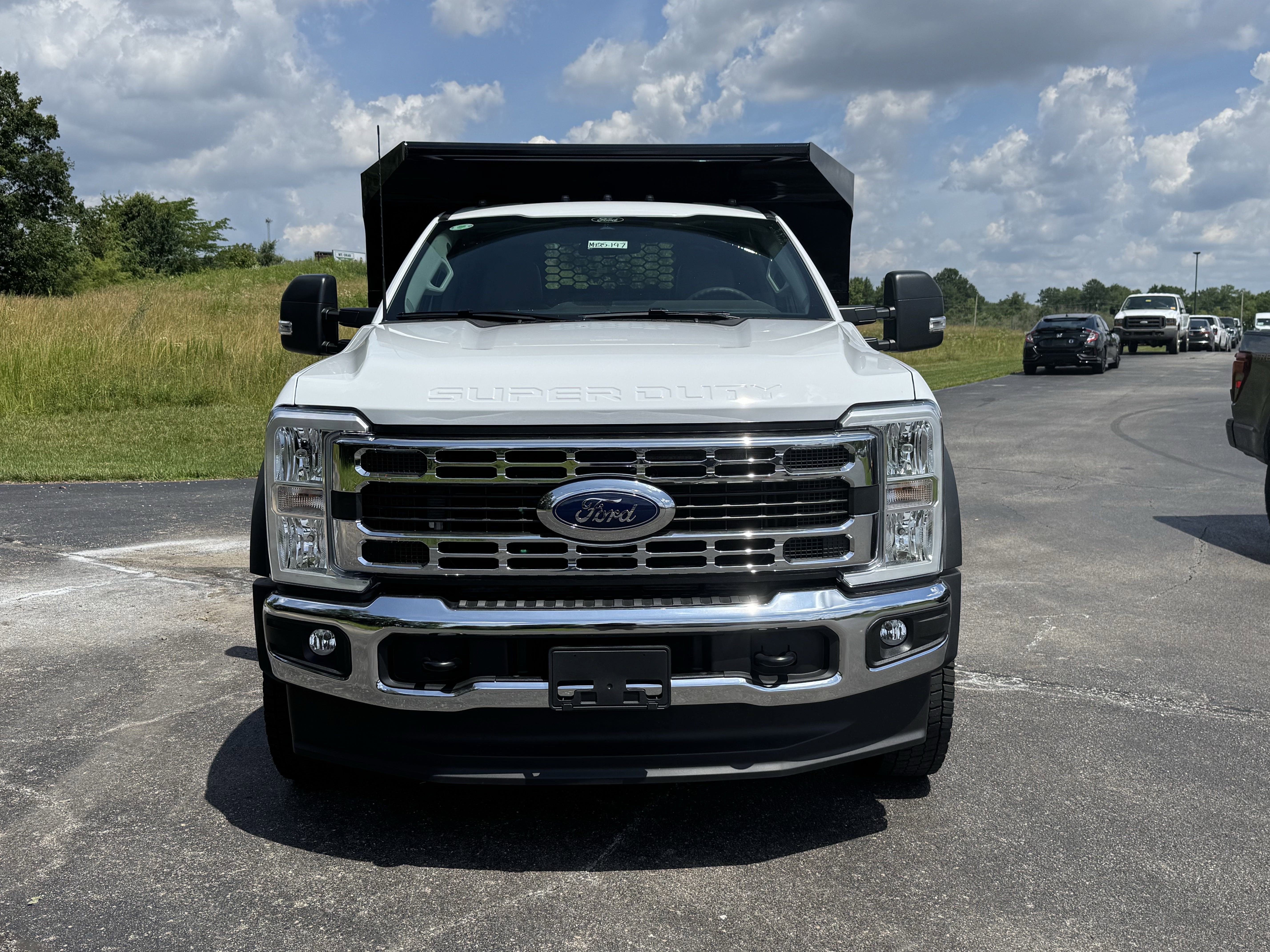 New 2025 Ford F450 XL w/ XL Chrome Package image 7
