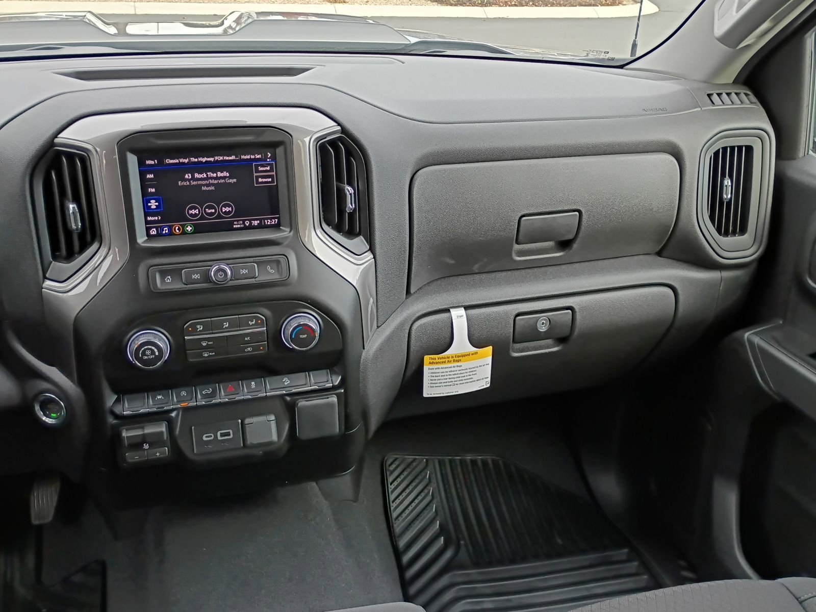 New 2026 Chevrolet Silverado 1500 Custom Trail Boss w/ Dark Appearance Package image 28