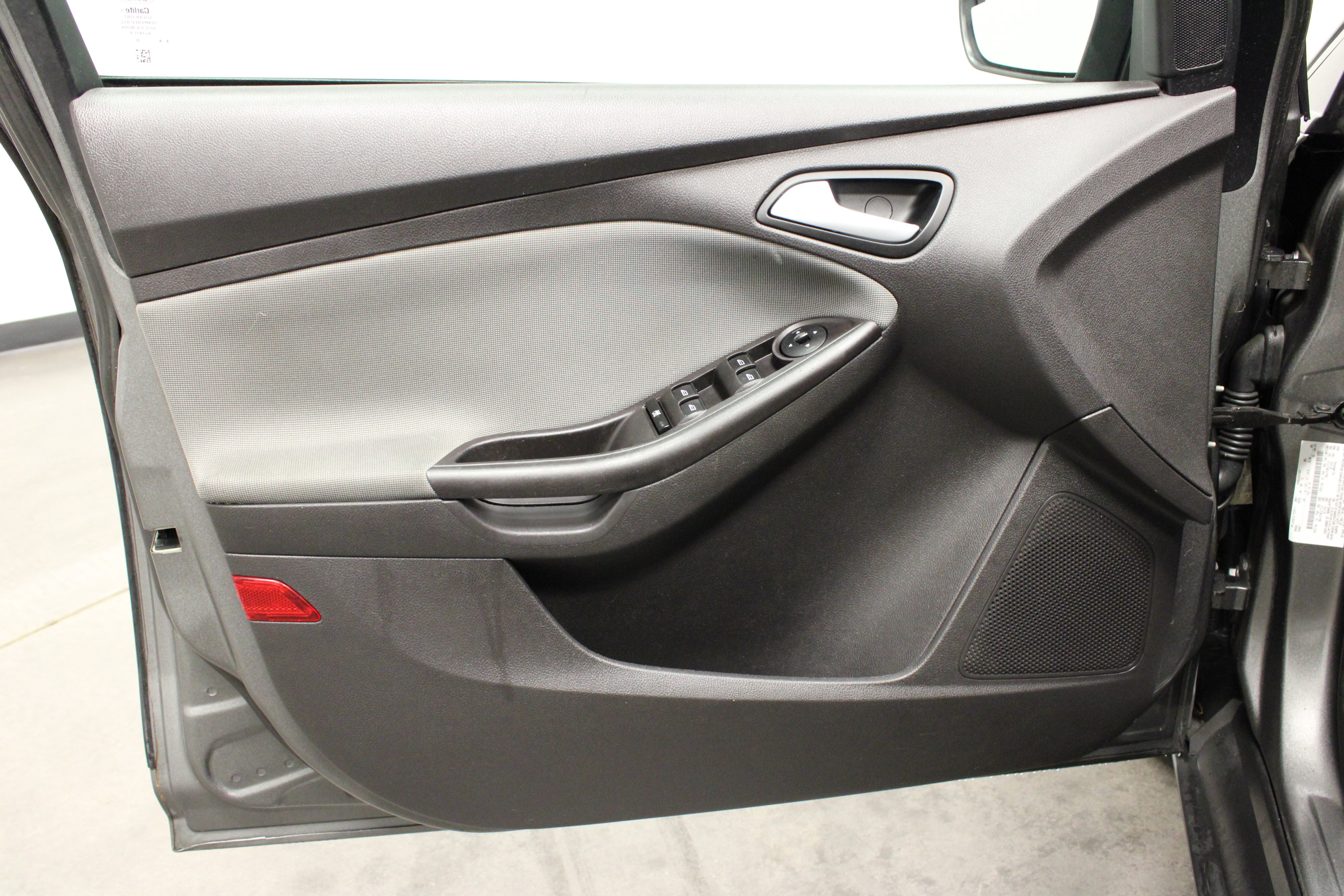 Used 2014 Ford Focus SE image 15