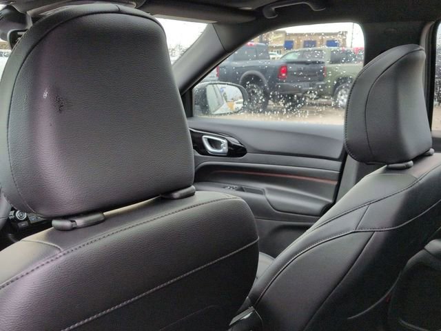 New 2026 Jeep Compass Trailhawk w/ Sun, Sound & Navigation Group image 28