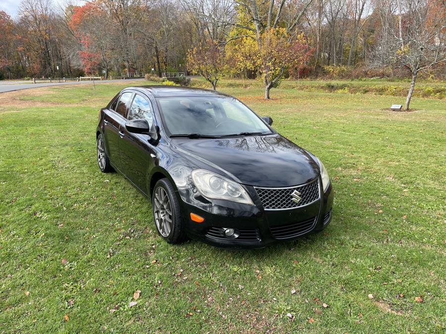Used 2010 Suzuki Kizashi GTS FWD image 5