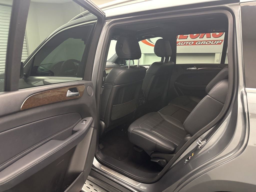Used 2019 Mercedes-Benz GLS 450 4MATIC image 6