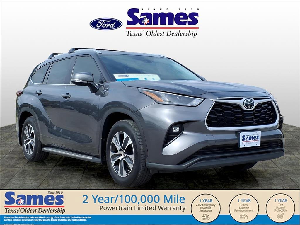 Used 2024 Toyota Highlander XLE