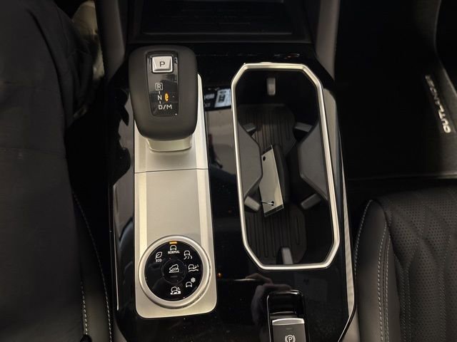 New 2026 Mitsubishi Outlander SEL image 24