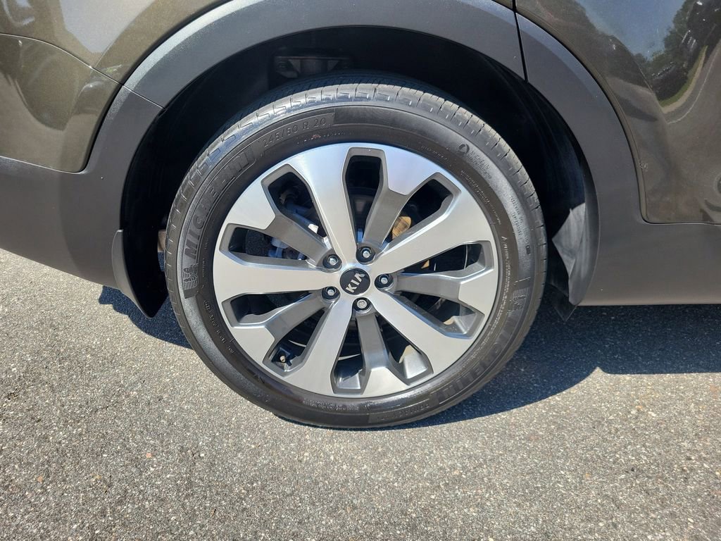 Used 2021 Kia Telluride EX w/ EX Premium Package image 5